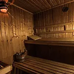 Saar Castle - Cozy Mansion Near Vineyard *
