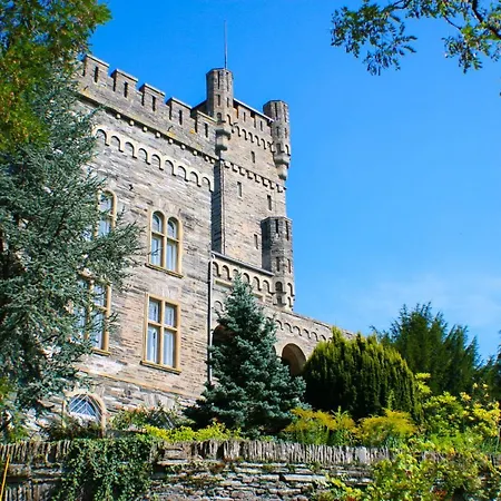 Saar Castle - Cozy Mansion Near Vineyard Serrig