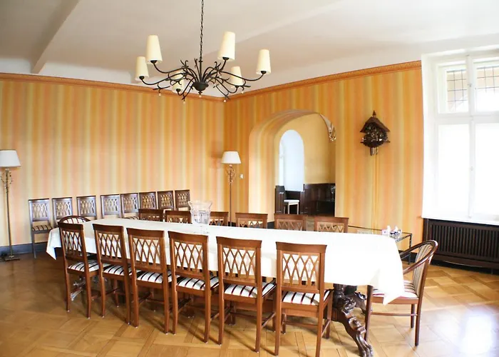 Saar Castle - Cozy Mansion Near Vineyard *