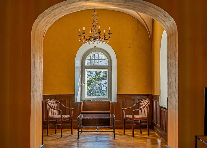 Saar Castle - Cozy Mansion Near Vineyard *